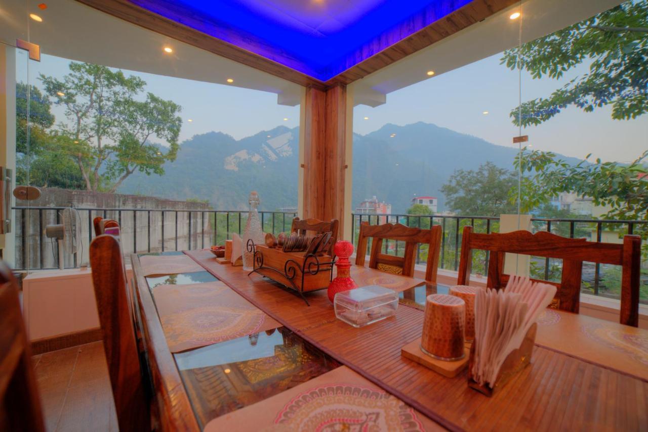 Yogved Hospitality & Resort Ришикеш Экстерьер фото