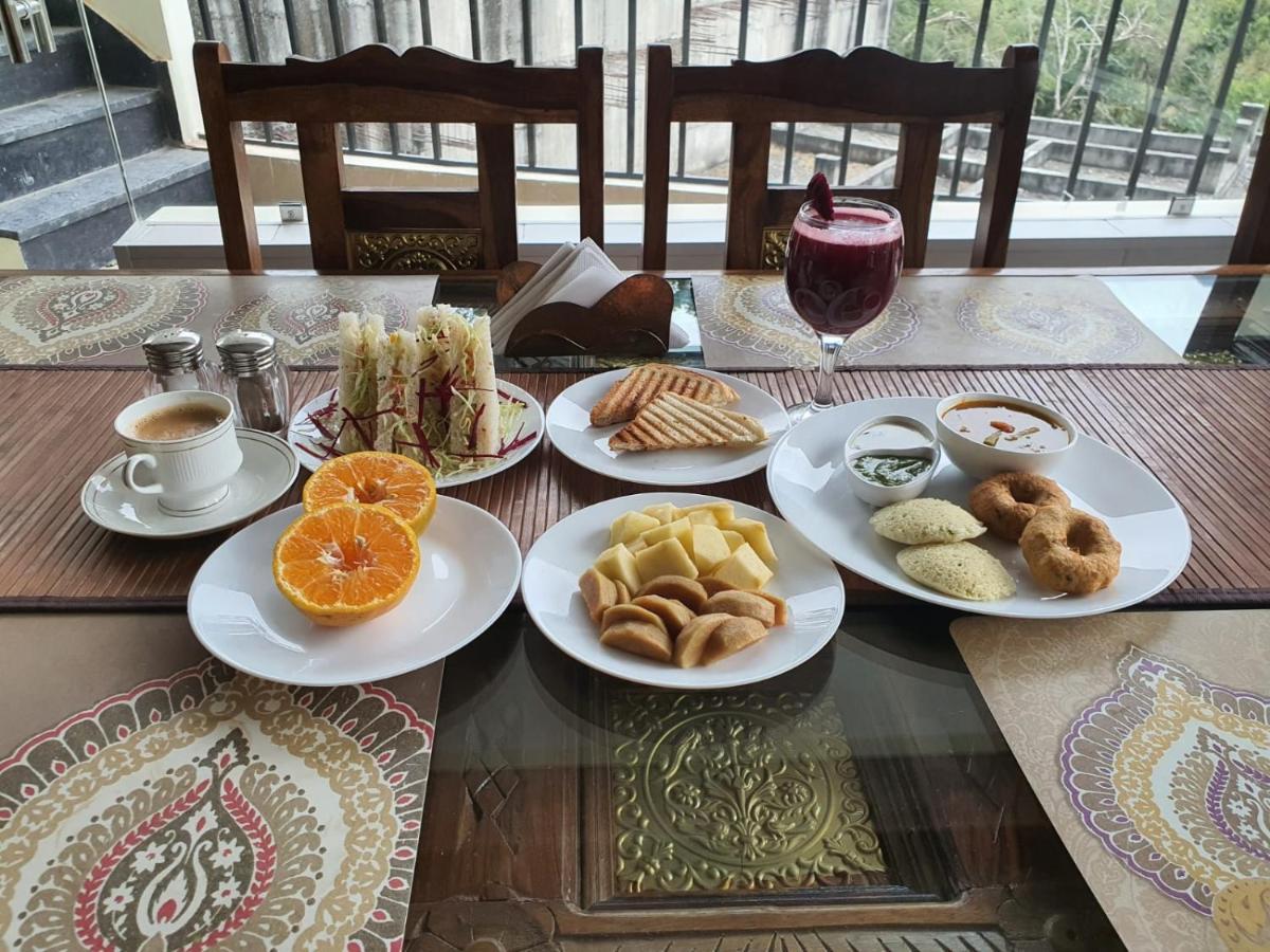 Yogved Hospitality & Resort Ришикеш Экстерьер фото