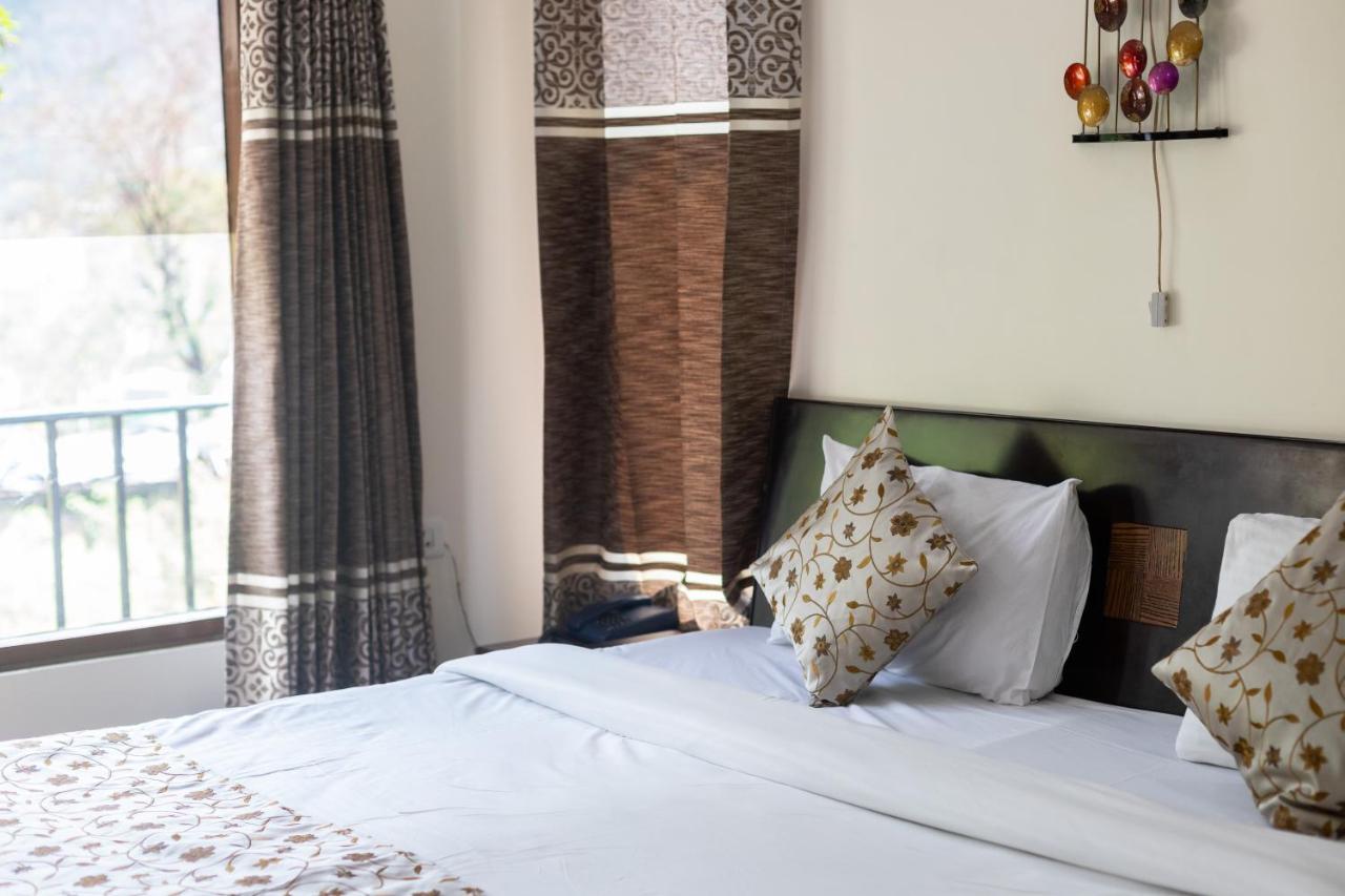 Yogved Hospitality & Resort Ришикеш Экстерьер фото