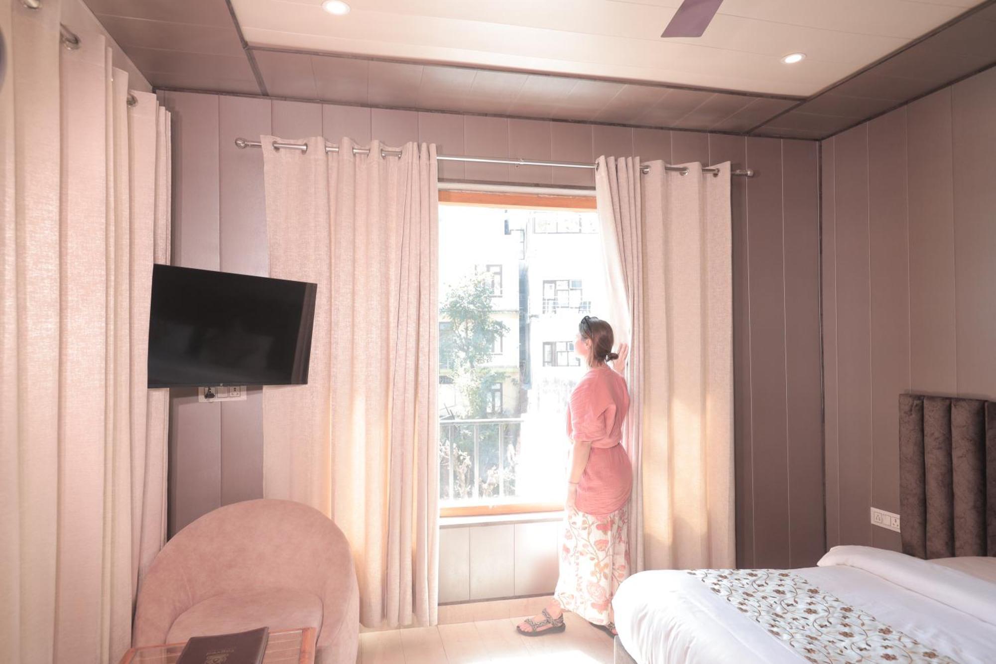 Yogved Hospitality & Resort Ришикеш Экстерьер фото